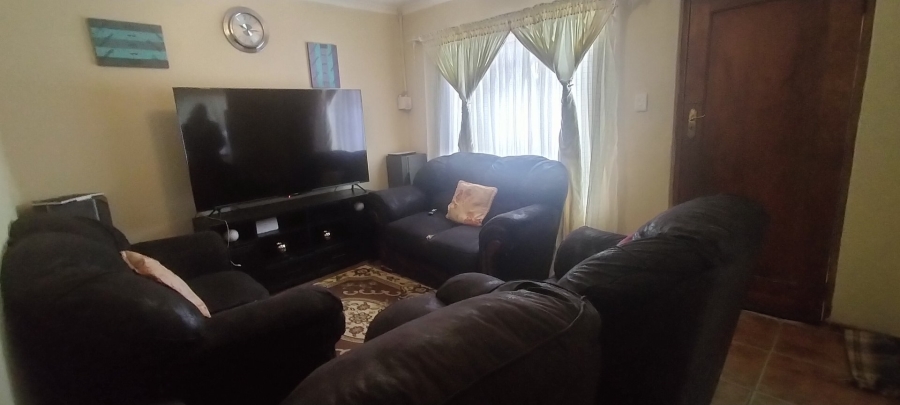 3 Bedroom Property for Sale in Mandela View Free State